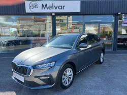 Cinza Usado 2024 Skoda Scala Citadino | € 20.990 (Bom preço)