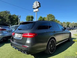 Cinza Usado 2017 Mercedes E220 AMG line Carrinha | € 29.750 (Caro)