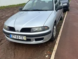 Usado 2002 Mitsubishi Carisma Sedan | € 1.150