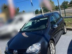 Usado 2004 VW Golf V Sedan | € 6.300