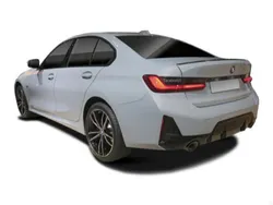 Branco Usado 2023 BMW 320e Advantage Carrinha | € 38.990 (Preço justo)