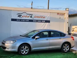 Cinzento Usado 2008 Citroën C5 Exclusive Sedan | € 8.000