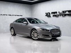 Cinza antracite Usado 2014 Jaguar XF Premium Luxury Sedan | € 19.950 (Preço justo)