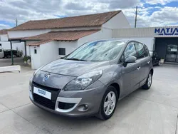 Cinzento Usado 2009 Renault Scénic III Monovolume | € 6.500 (Preço justo)