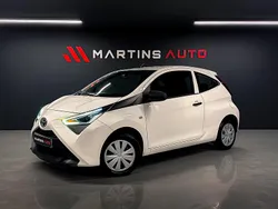Branco Usado 2019 Toyota Aygo Plus Citadino | € 8.990 (Preço justo)