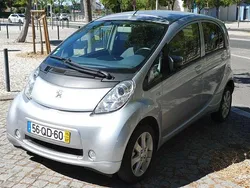 Usado 2015 Peugeot iON Citadino | € 5.900