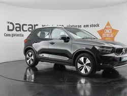 Preto Usado 2020 Volvo XC40 Momentum SUV | € 26.699 (Preço justo)
