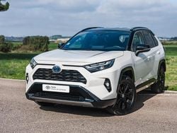 Branco (pintura metalizada especial) Usado 2022 Toyota RAV4 | € 42.750