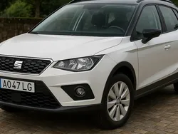 Usado 2018 Seat Arona XCELLENCE SUV | € 12.999 (Bom preço)