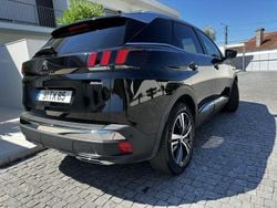 Usado 2017 Peugeot 3008 GT-line Sedan | € 18.950 (Preço justo)