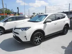 Branco Usado 2017 Toyota RAV4 Comfort SUV | € 21.500