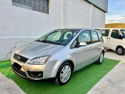 Usado 2004 Ford C-MAX Monovolume | € 3.850 (Caro)
