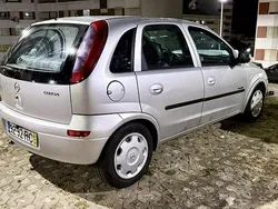 Usado 2001 Opel Corsa Sedan | € 2.090 (Preço justo)