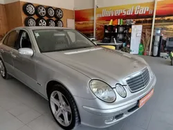 Cinza prata Usado 2002 Mercedes E220 Elegance | € 7.600