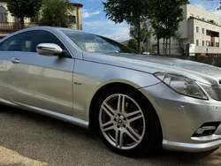 Usado 2009 Mercedes E250 AMG Coupé | € 16.500