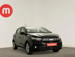 Preto Usado 2024 Dacia Sandero Expression Citadino | € 15.799 (Bom preço)