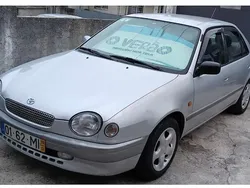 Cinzento Usado 1998 Toyota Corolla Pickup | € 2.850
