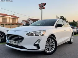 Branco Usado 2020 Ford Focus Titanium Citadino | € 14.450 (Bom preço)