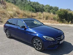 Usado 2017 Mercedes C220 Sedan | € 19.000 (Bom preço)