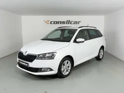 Branco Usado 2022 Skoda Fabia Style Carrinha | € 16.980 (Preço justo)