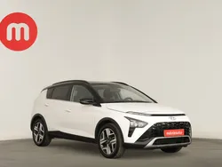 Branco Usado 2023 Hyundai Bayon Premium SUV | € 18.799 (Preço justo)