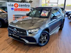 Cinza Usado 2022 Mercedes GLC300 AMG line SUV | € 46.750 (Preço justo)
