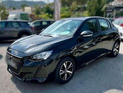 Preto Usado 2022 Peugeot 208 Allure Citadino | € 15.850 (Preço justo)