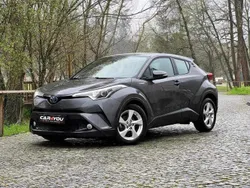 Cinzento (metalizado) Usado 2019 Toyota C-HR Comfort SUV | € 22.890 (Preço justo)