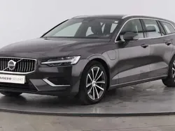 Cinzento Usado 2024 Volvo V60 Carrinha | € 43.000 (Bom preço)