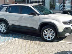 Cinzento Novo 2025 Jeep Avenger Altitude SUV | € 30.450