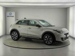 Cinzento Usado 2025 Fiat 600 SUV | € 24.990 (Preço justo)