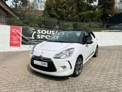 Branco Usado 2015 Citroën DS3 Chic Citadino | € 9.990 (Preço justo)
