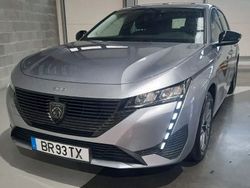 Cinza Usado 2025 Peugeot 2008 Active SUV | € 24.000 (Preço justo)