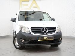 Branco Usado 2017 Mercedes Citan 109 Sedan | € 11.980
