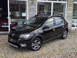 Preto Usado 2019 Dacia Sandero Stepway Citadino | € 10.950 (Preço justo)