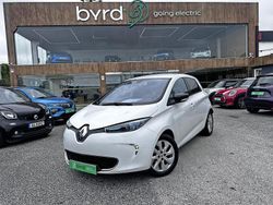 Branco Usado 2015 Renault Zoe Intens Citadino | € 8.900 (Preço justo)