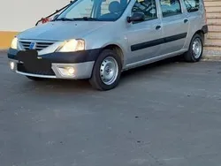 Usado 2008 Dacia Logan Sedan | € 4.000