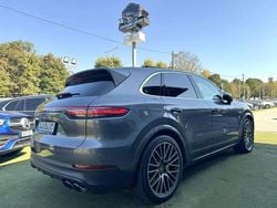 Cinzento Usado 2020 Porsche Cayenne SUV | € 67.500
