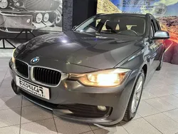 Cinzento Usado 2015 BMW 320 Advantage Carrinha | € 14.800 (Preço justo)