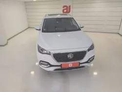 Branco Usado 2022 MG EHS Luxury SUV | € 23.990 (Preço justo)
