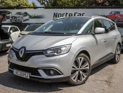 Cinzento Usado 2017 Renault Grand Scénic IV Monovolume | € 16.700 (Preço justo)
