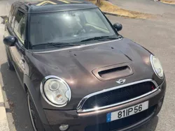 Outra Usado 2010 Mini Clubman Carrinha | € 10.000