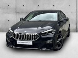 Preto sapphire metalizada Usado 2024 BMW 216 Shadowline Coupé | € 34.900 (Preço justo)