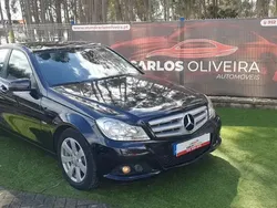 Preto Usado 2011 Mercedes C200 Classic Sedan | € 12.750 (Preço justo)