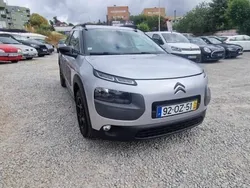 Cinzento Usado 2014 Citroën C4 Cactus Citadino | € 9.950 (Preço justo)