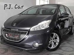 Cinzento Usado 2012 Peugeot 208 Citadino | € 8.500 (Preço justo)