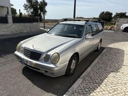 Usado 2001 Mercedes E270 Sedan | € 3.999