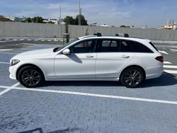 Usado 2015 Mercedes C200 Sedan | € 13.900 (Bom preço)