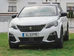 Branco Usado 2018 Peugeot 3008 Citadino | € 18.900 (Preço justo)
