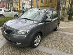 Cinza Usado 2004 Mazda 2 | € 3.650